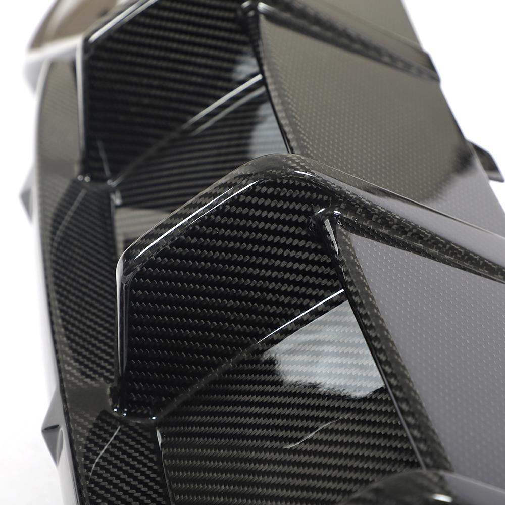 DYFUZOR ZDERZAKA TYLNEGO CARBON AUDI RS6 C8 - Image 2