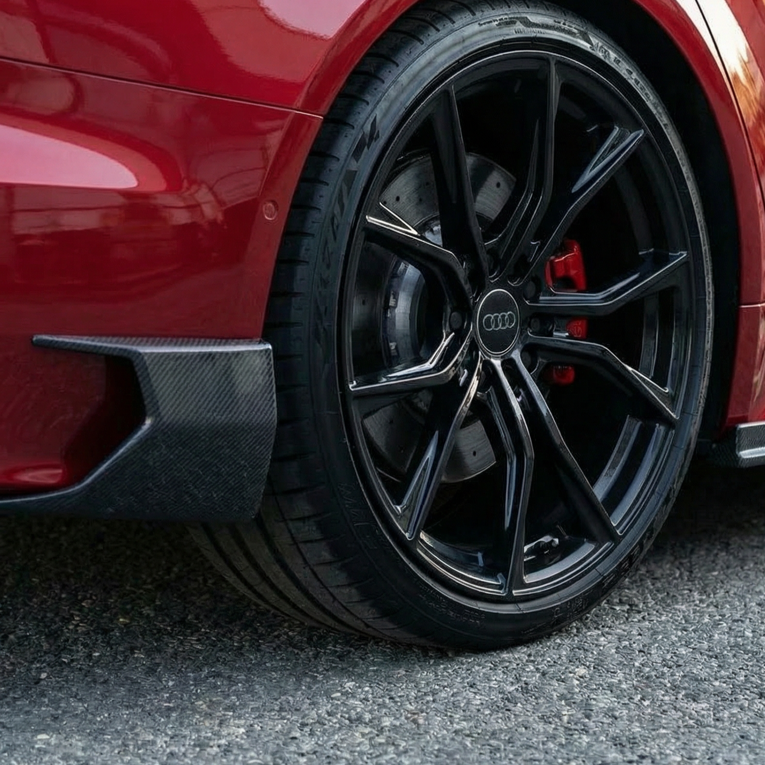 DYFUZOR ZDERZAKA TYLNEGO CARBON AUDI RS6 C8 - Image 5