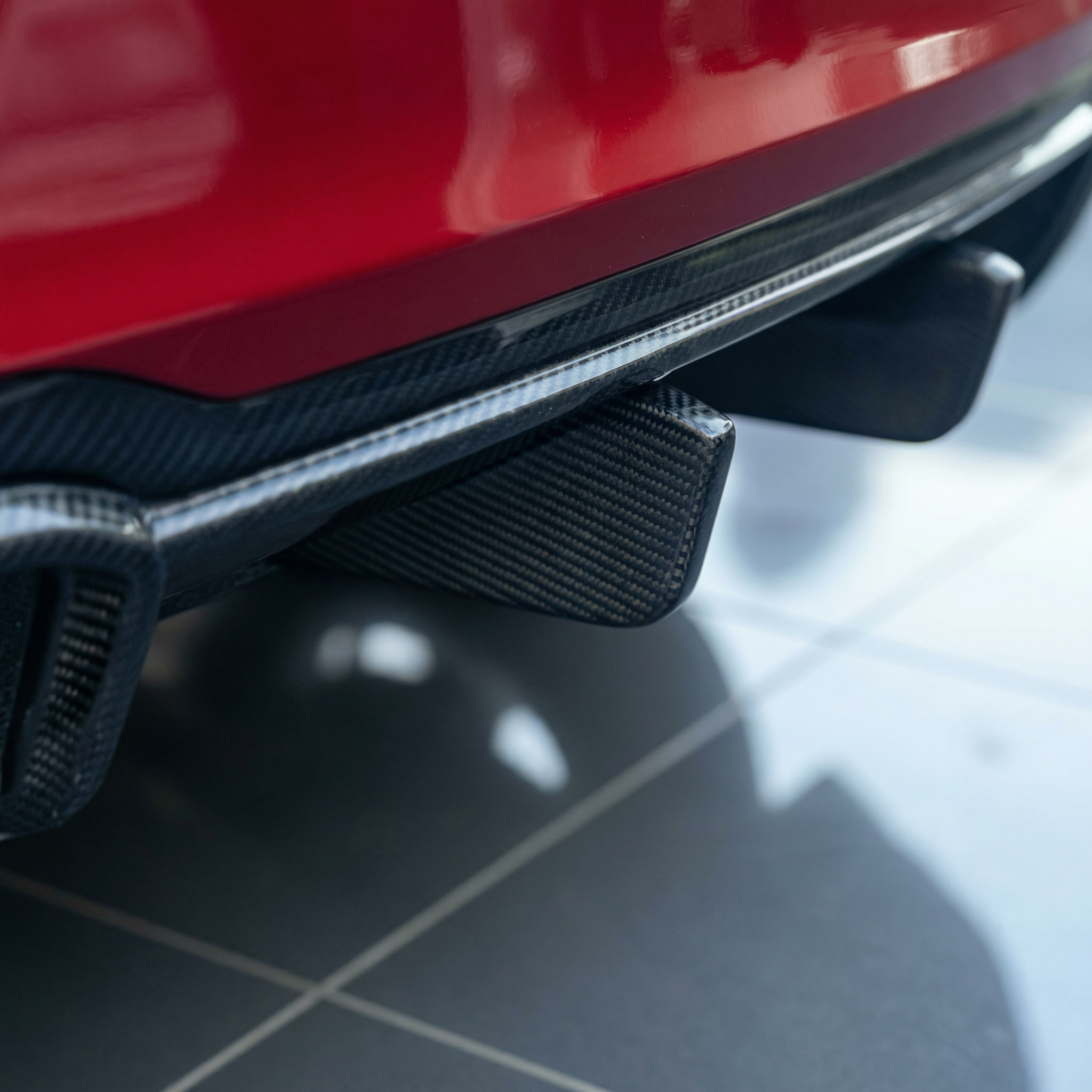 DYFUZOR ZDERZAKA TYLNEGO CARBON AUDI RS3 8V SEDAN - Image 4