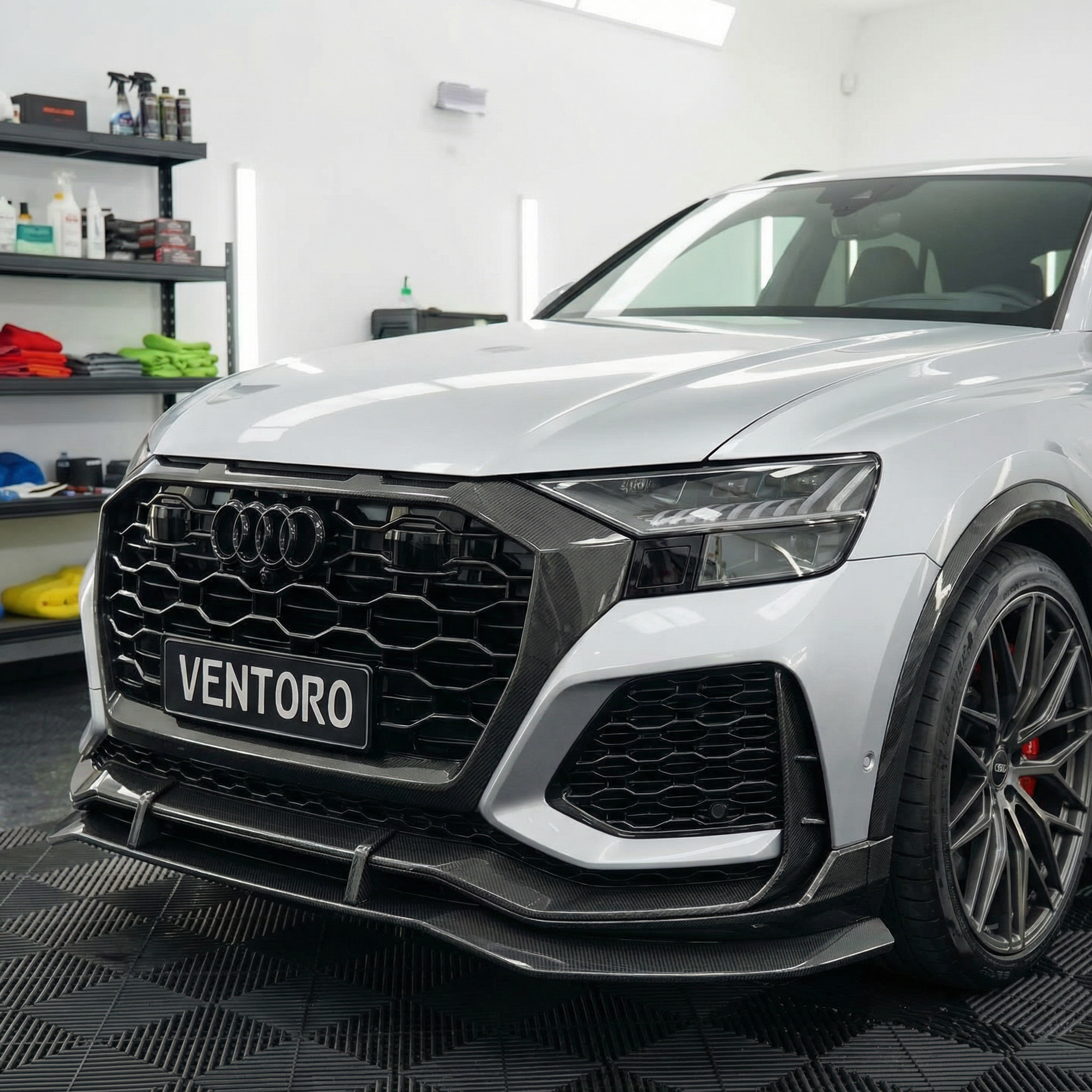 SPLITTER/DOKŁADKA ZDERZAKA PRZEDNIEGO CARBON AUDI RSQ8 - Image 4