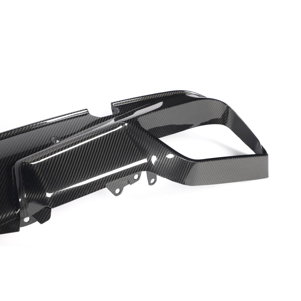 DYFUZOR ZDERZAKA TYLNEGO CARBON BMW F96 X6M LCI - obrazek 2