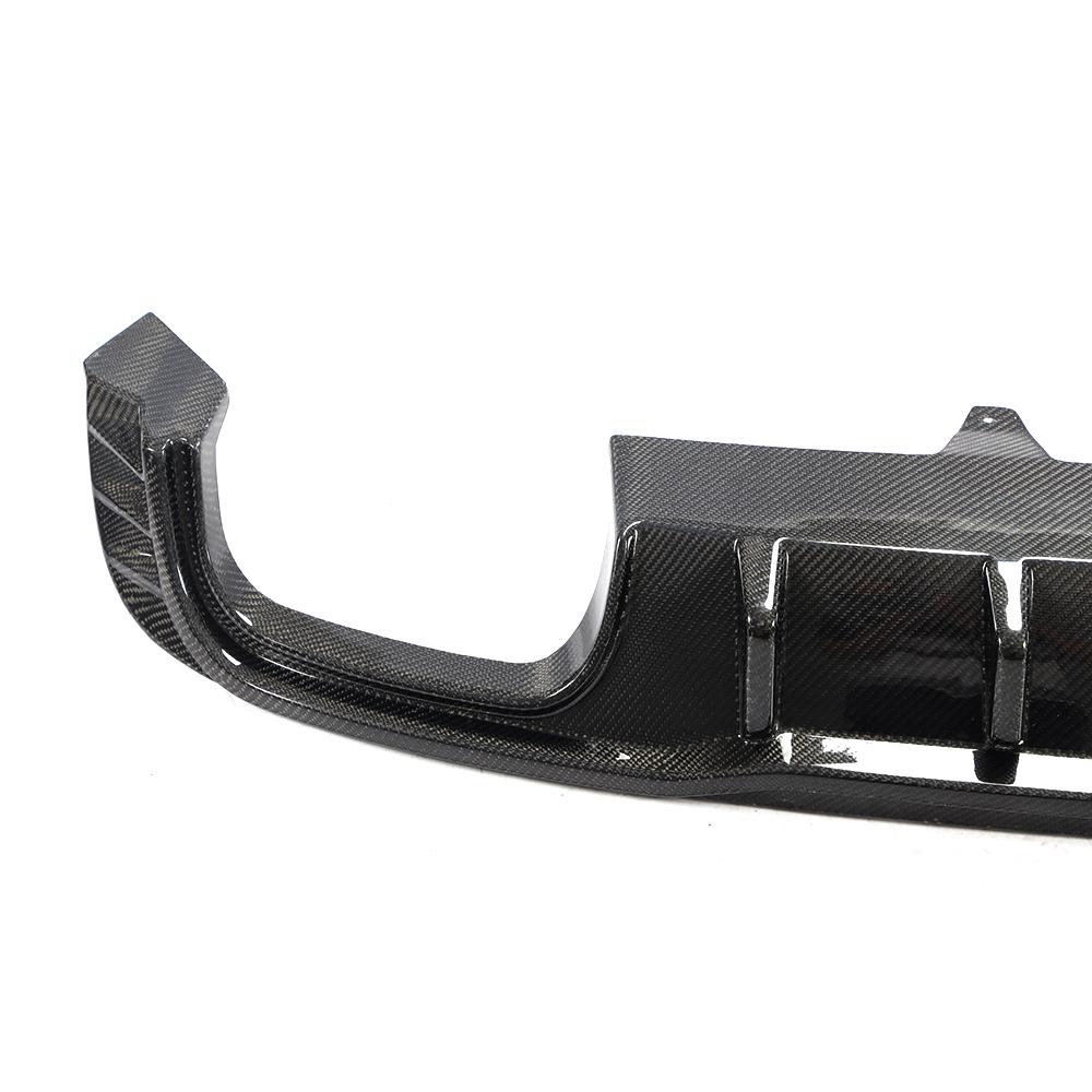 DYFUZOR ZDERZAKA TYLNEGO CARBON AUDI A4 B9 S-LINE / S4 B9 - obrazek 2