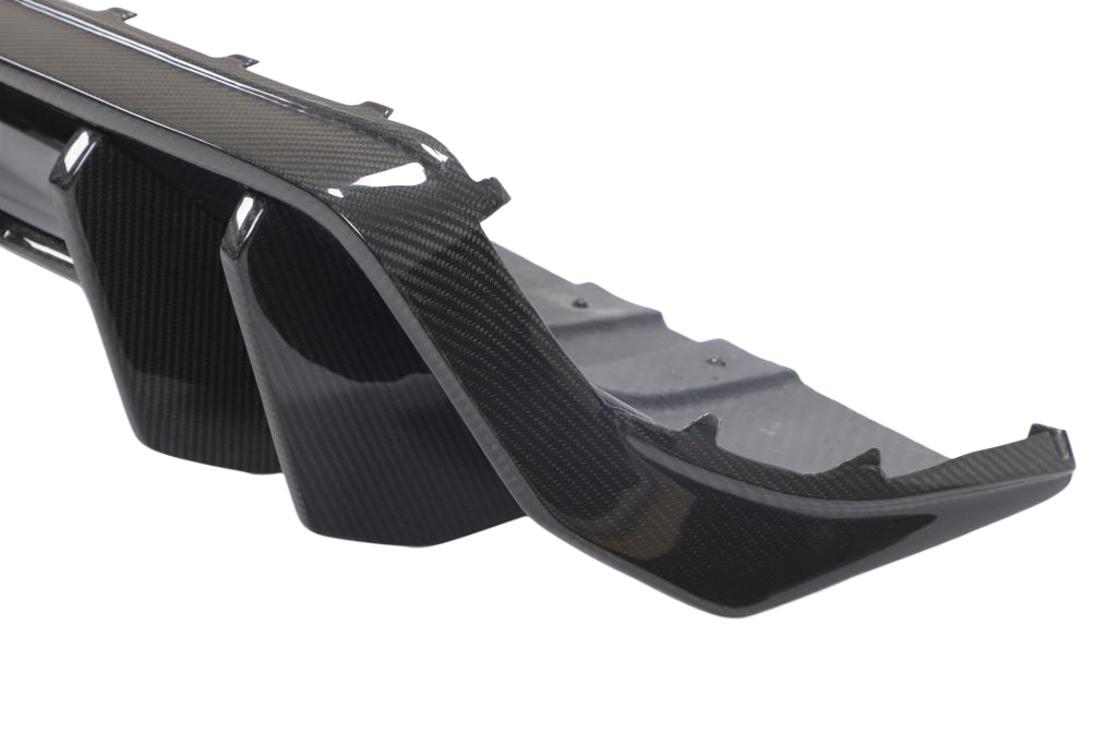 DYFUZOR ZDERZAKA TYLNEGO CARBON R8 COUPE - obrazek 2